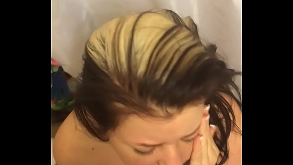 slut wife Diana gets facial
